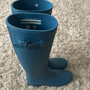 Hunter Rain Boots refined